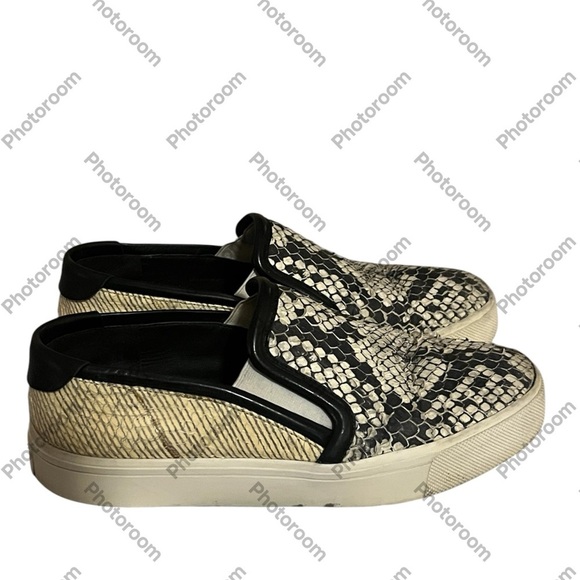 Vince Snakeskin Sneakers Shoes Sz 5.5 - Picture 1 of 12